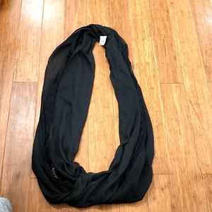 Vanity infinity scarf